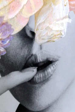 KARE Gerahmtes Bild Flower Lady Pastell 117x154cm Clearance