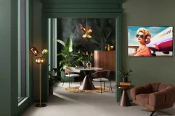 KARE Gerahmtes Bild LED Jetset Pose Lady 120x80cm Clearance