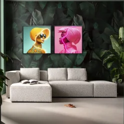 KARE Gerahmtes Bild Sun Hat Woman Gelb LED 80x80cm Hot
