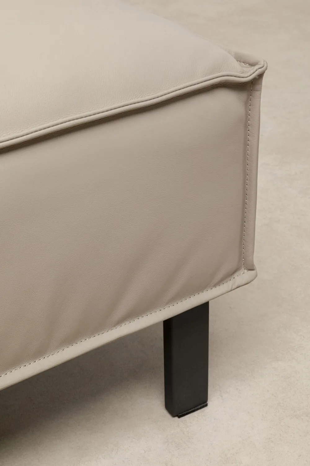 KARE Hocker Victor Leder Grau Sale