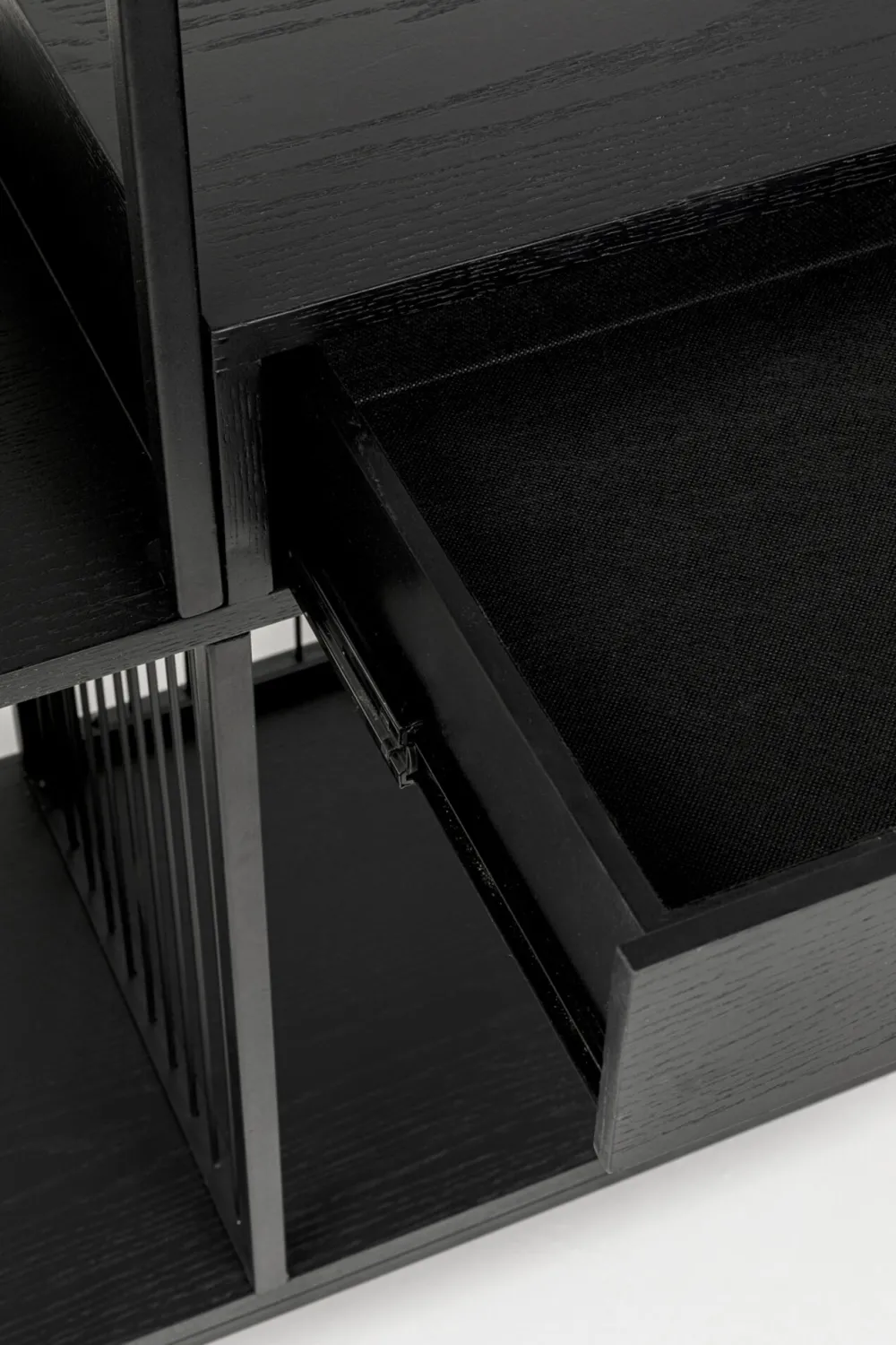 KARE Regal Bologna Schwarz 125x200cm New