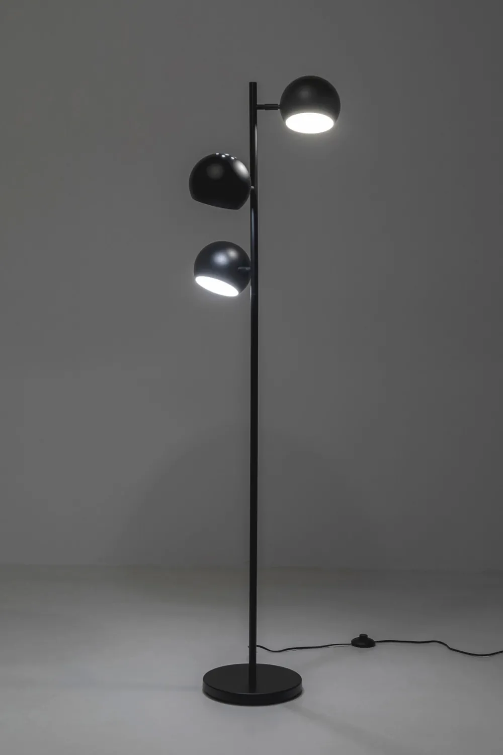 KARE Stehleuchte Calotta Schwarz 3er 151cm Discount