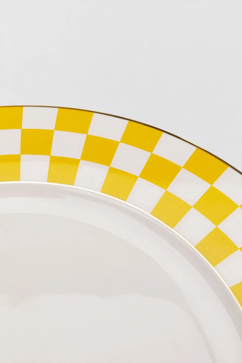 KARE Teller Harlequin Gelb Ø27cm Sale