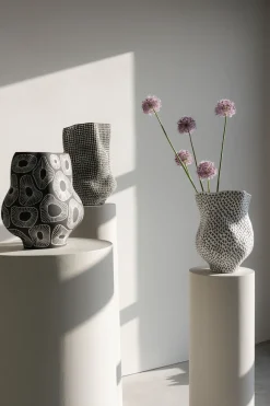 KARE Vase Anemone Grau 33cm Online