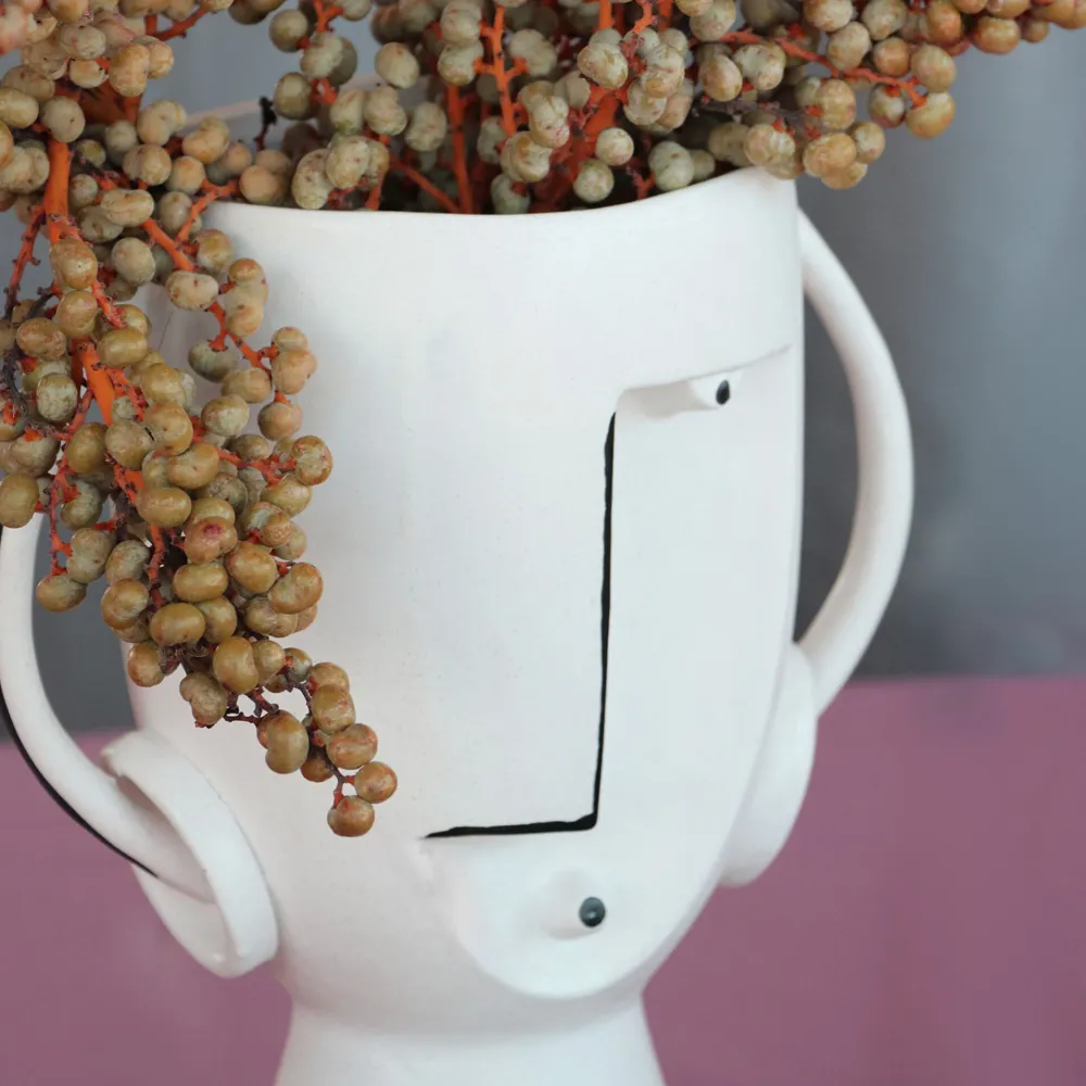KARE Vase Face Pot 30 Hot