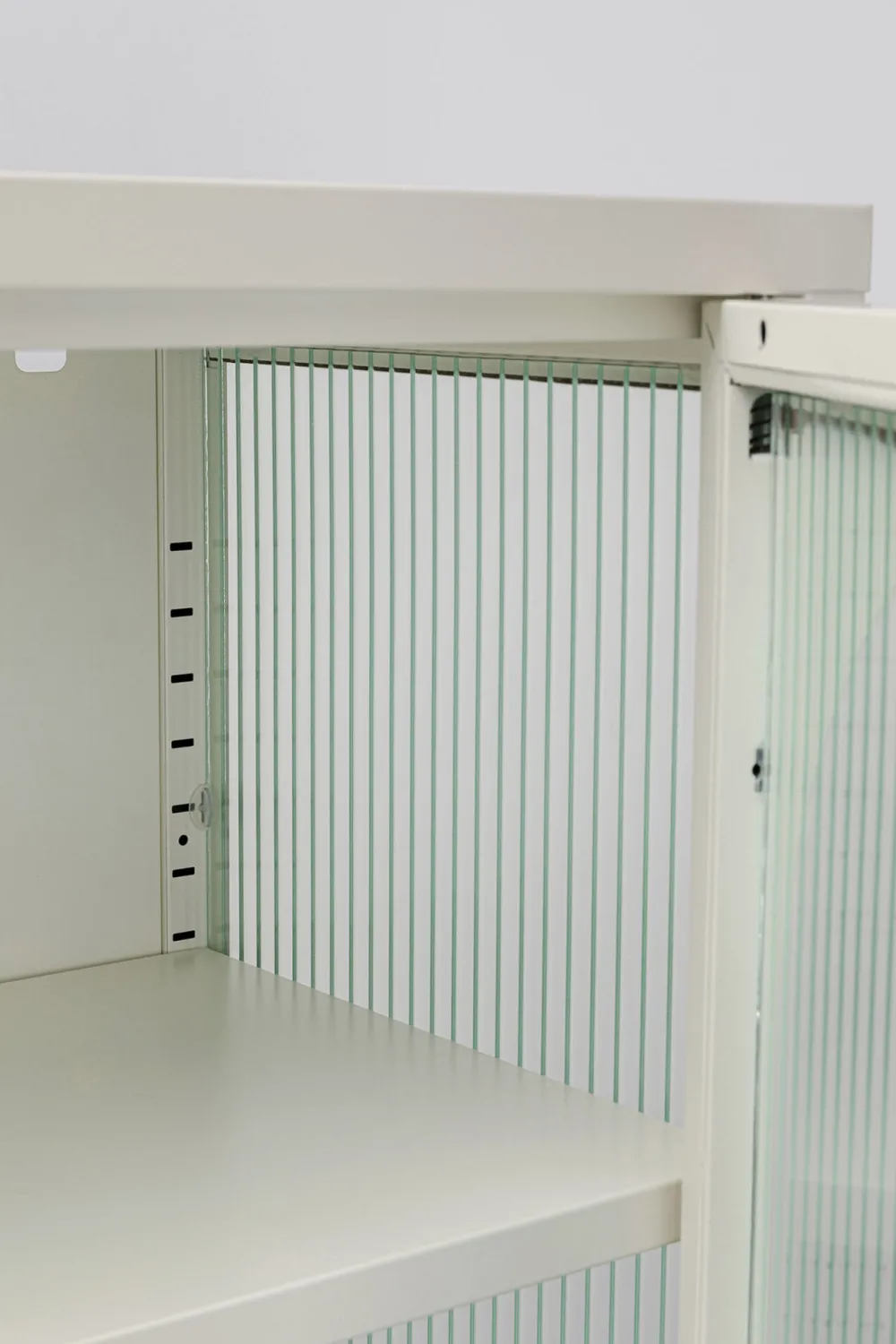 KARE Vitrine Naxos 50x150cm Hot