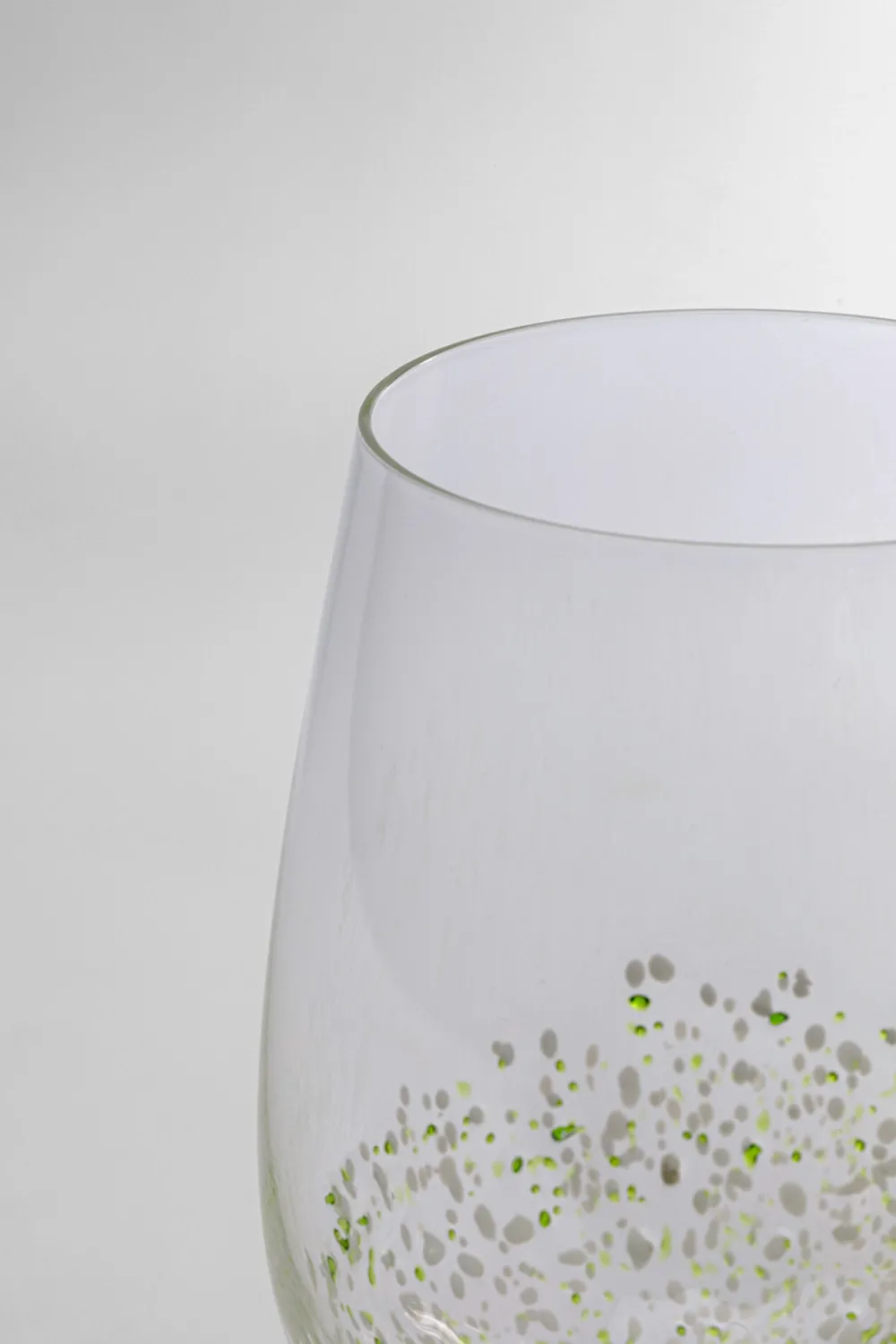 KARE Weinglas Confetti Grün 24 cm Outlet